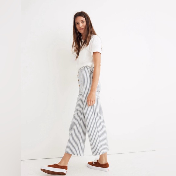 Madewell Emmett Wide-Leg Crop Pants in Stripe: Button-Front Edition in 26T - Picture 2 of 5
